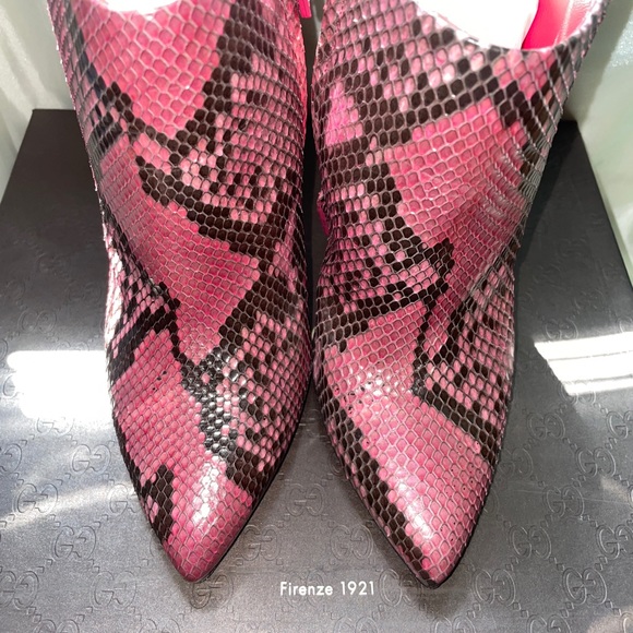 Gucci Shocking Pink Gloria Python Leather Ankle - Picture 3 of 7